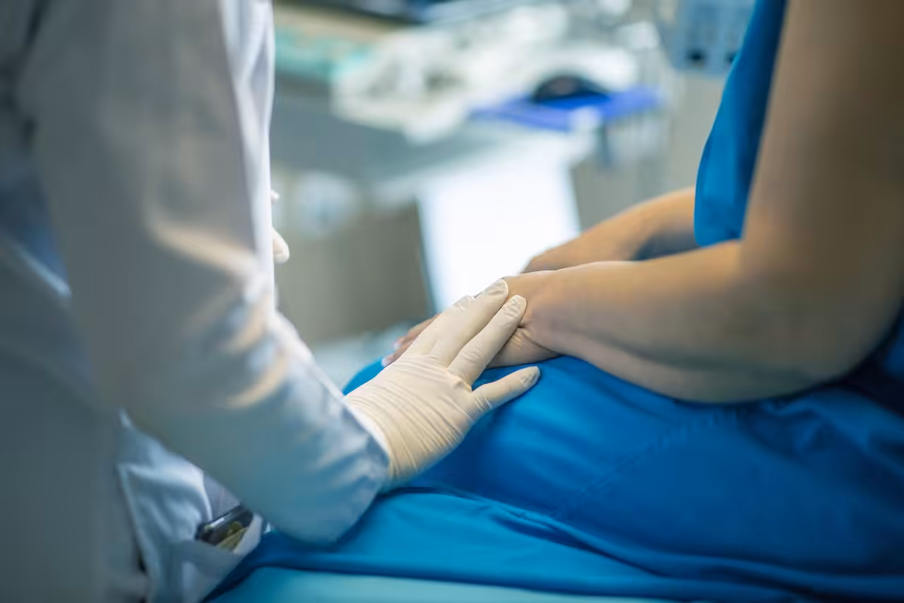 Comparing the 12 Different Types of Wound Dressings: Features, Benefits, and Limitations