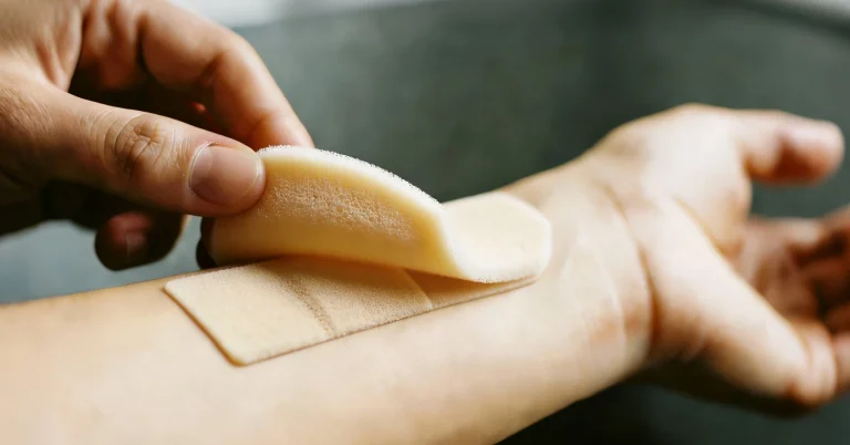 SLK Medical blog image of What is a silicone foam dressing and how does it work
